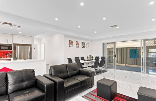 Clearview Casa | Ultra Luxury Mansion Near Adelaide CBD