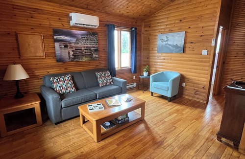 Sandringham Cabina | Adaline's Cottage at Sandringham