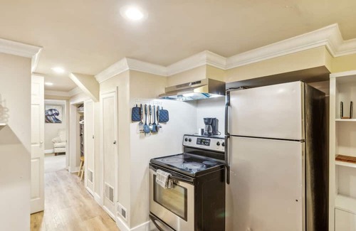Bryn Mawr-Skyway Casa | NEW LISTING! Peaceful Retreat Near Parks & Lake by RedAwning