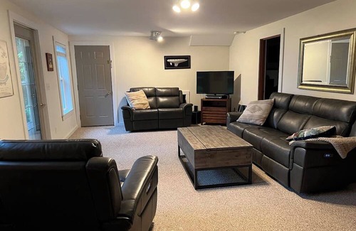 Belfast Casa | Kirby's Way Lakehouse