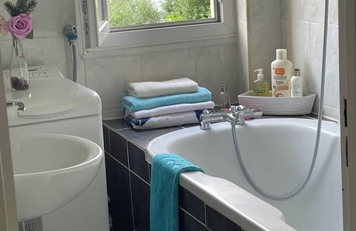 Bondy Apartamento | Confort Calme et Nature