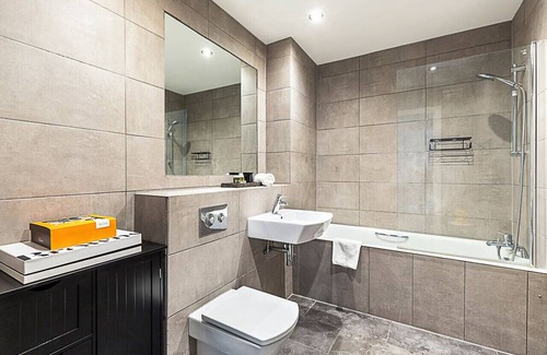 De Beauvoir Apartamento | Stylish and Sleek East London Retreat