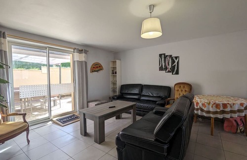 Neuvy-Saint-Sepulchre Cabaña | Gite Neuvy-Saint-Sépulchre, 7 bedrooms, 14 persons