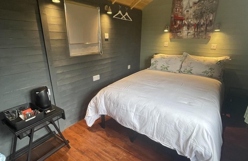 Sibford Gower Cabina | Enchanted Cabin Retreat in Sibford Gower