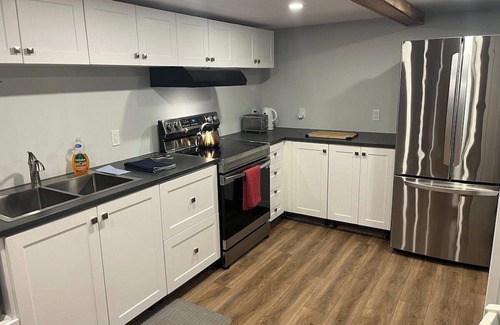 South Glengarry Cabina | Waterfront 2BR Cottage! #4