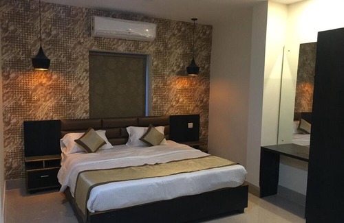 Patia Hotel | Goroomgo Effective Bollywood Hotels Bhubaneswar