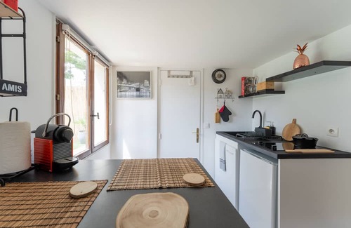 Coignieres Casa | Grande maison élégante - 3 suites