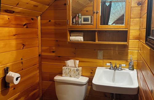 Brownville Casa | Home steps away from Schoodic Lake - on ITS 111 Trail and many hiking trails!