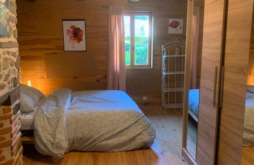 Orgnac-sur-Vezere Casa | Charmante Maison de Bourg Corrézienne, à L'orée de la Forêt - Animaux Acceptés !