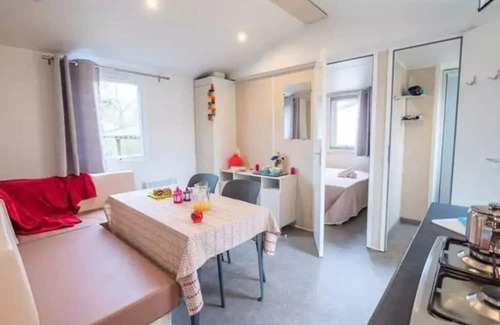 Montagnac-Montpezat Casa | Camping Les Gorges de Provence**** - Comfort XL mobile home 3 rooms 4 people
