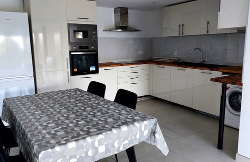 Millery Apartamento | Apparemment Avec Piscine Dans une Maison Près de Lyon