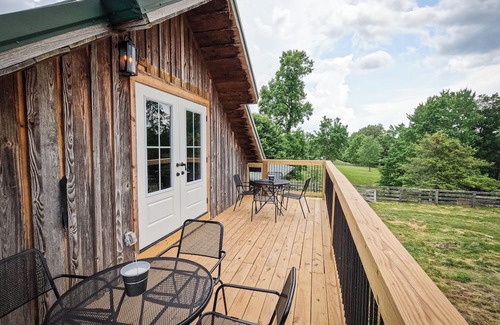 Corbin Condominio | Coyote Moon Ranch 4-bed condo barn dominium style borders Forest & Laurel Lake