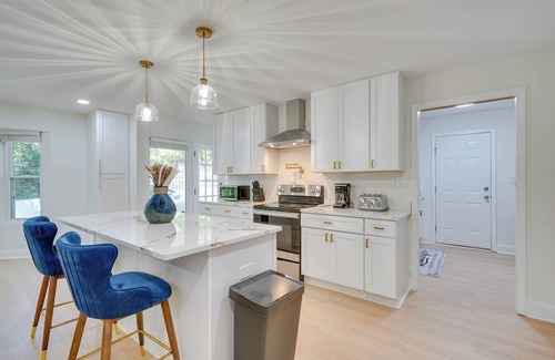 Durham Casa | Durham Home w/Private Pool: Close to UNC & Duke!