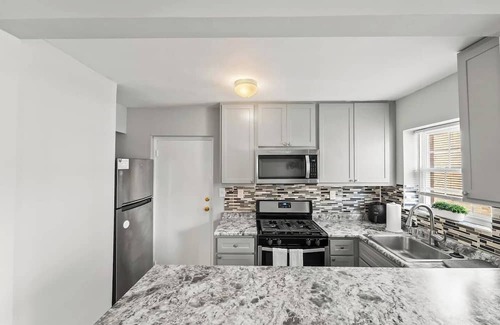 St. Louis Hills Apartamento | Cozy 1bd Apartment |Free Parking