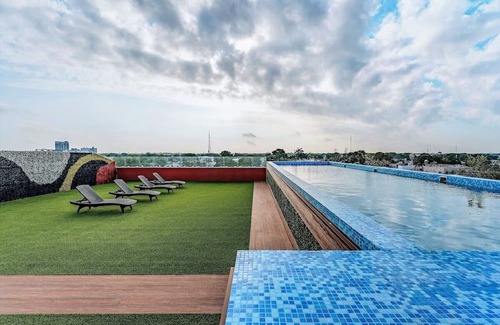 Centro Casa | Immerse in Mérida's Charm: Cozy Hotel Room w/Breathtaking Rooftop Pool