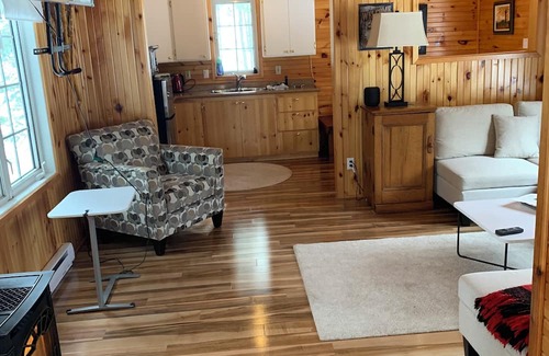 Haliburton Casa | Lakefront 2 cottage property with large private dock. Recently renovated.
