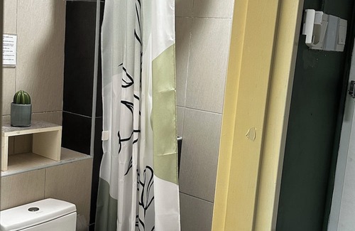 Cyberjaya Casa | Self Check in Homestay Room 3A, Y5 Netflix Parking Coway