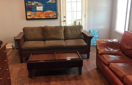 Navesink Casa | Charming country home minutes from the Jersey shore. .
