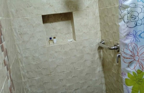Cali Cama Y Desayuno | Lovely bed & breakfast with WiFi in Cali for one guest only.