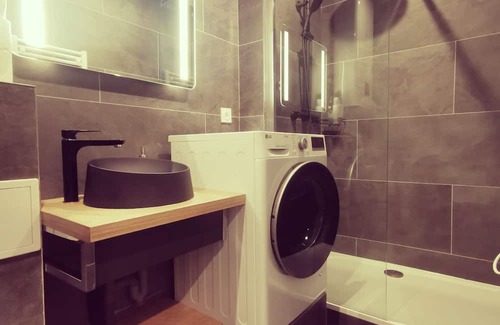 La Demi - Lune Apartamento | Beautiful T2 in a modern residence with private parking
