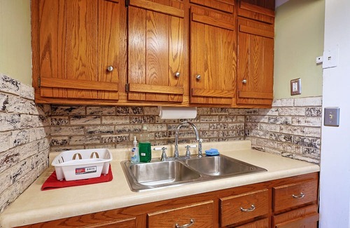 Cumberland Casa | NEW LISTING! Your Private Oasis with Stunning Mountain Vistas by RedAwning