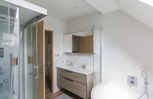 Les Lilas Casa | Beautiful family home in Les Lilas