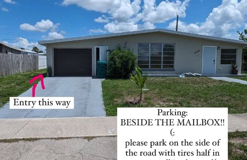 Port Charlotte Casa | Private Guest Suite 7 mins from the beach!