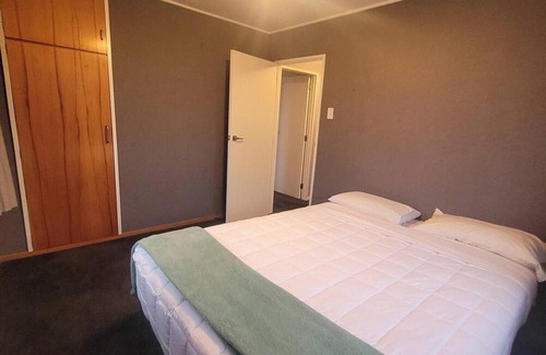 Lowburn Casa | Private and comfortable 3 bed house.