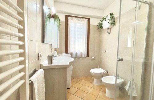 Olmedo Casa | Holiday Home 'Clhome la casa Nel Verde A Olmedo' with Private Garden and Air Conditioning