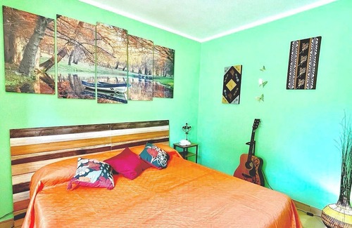 Olmedo Casa | Holiday Home 'Clhome la casa Nel Verde A Olmedo' with Private Garden and Air Conditioning