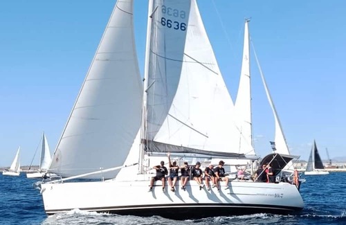 Alicante Alquiler De Eote | sailboat in the port of Alicante 5 minutes from the city center