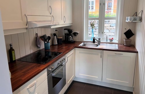 Lindesnes Casa | Furuholmen Brygge 33