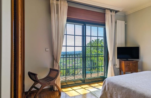 Quintans Apartamento | Villa Regina: Luxurius Seaside Escape