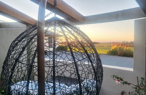 Kaikoura Cabina | Christmas 2024: 11 people, Hot Tubs, Spectacular Views, Plenty of Space to Play