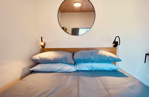Wellington Cabina | Tiny House with private yard close to the Airport