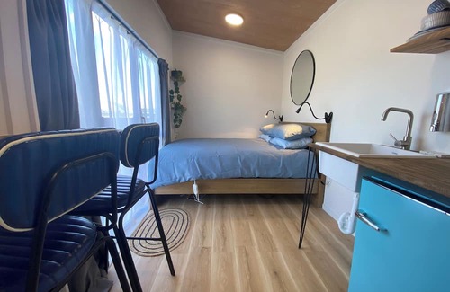 Wellington Cabina | Tiny House with private yard close to the Airport