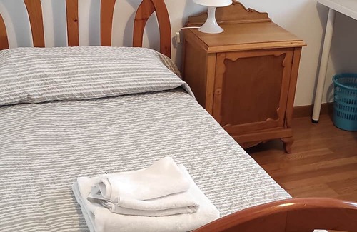 Benavente Apartamento | Ático de dos Dormitorios con Terraza y Fácil Aparcamiento