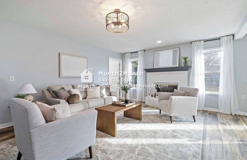 West Newton Casa | Grand Horizons Oasis on Shannon Lakes Way #42051