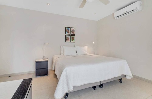 Belnem Apartamento | Belmar 18 a 3 bedroom oceanfront apartment fully AC