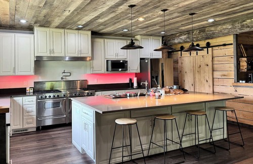 Harrison Casa | New Listing Discount Secluded Log Cabin with ATV Trail Access - Simply Stunning!