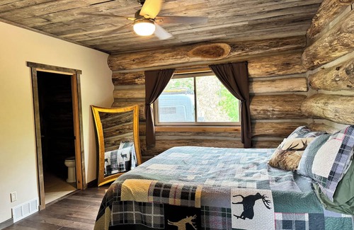 Harrison Casa | New Listing Discount Secluded Log Cabin with ATV Trail Access - Simply Stunning!