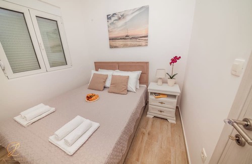 Kumbor Apartamento | Apartment Rosemary 1