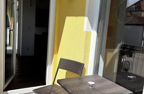 Tutzing Apartamento | Helle und Gemütliche 3-zimmer Dachgeschosswohnung in Seenähe