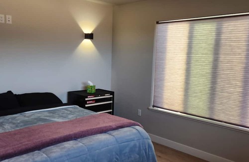 Palmer Casa | Eagles Nest -Amazing Views! with WiFi
