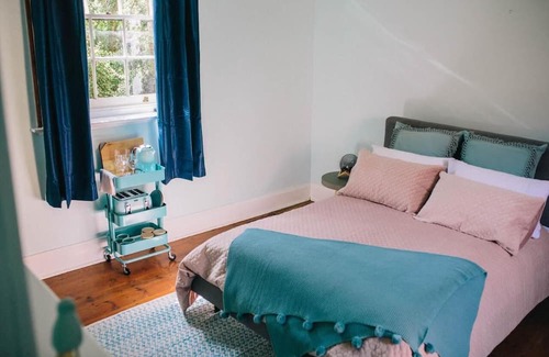 Upper Wakefield Casa | Beautiful and Secluded Garden Suites at the heart of historic Auburn