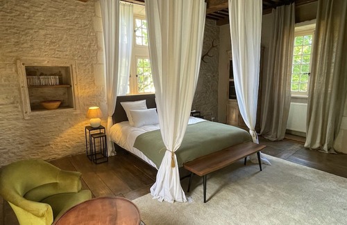 Sacquenay Casa | Manoir de Sacquenay - Independent guest house in the heart of Burgundy