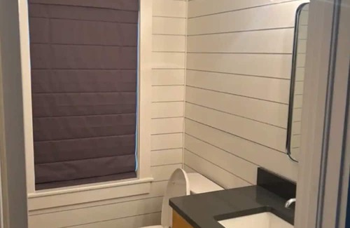 Thousand Island Park Cabaña | Renovated 3-Bedroom cottage in Thousand Island Park - a Cozy Weekend Getaway