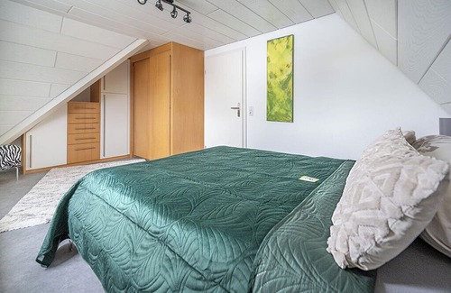 Schwaebisch Hall Apartamento | No.12. 2-Zimmer-Wohnung. Stadtnah und modern eingerichtet.