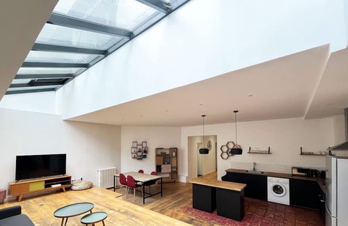 19th Arrondissement Apartamento | Urban Flat 186 - Spacious 3 Bedroom Flat in Paris