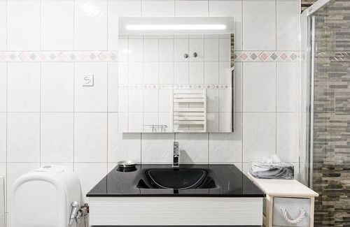 Madalena Casa | GuestReady - Tranquil home near the beach